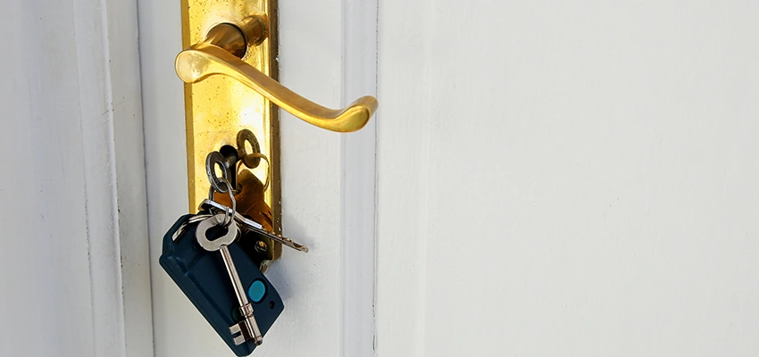 Broken Door Key Extraction in Avenal, CA